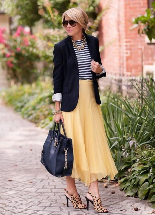 Фасоны летних платьев для женщин 50 лет 2022. Без чего точно не обойтись