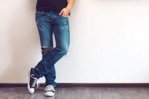 Какие бренды производят лучшие джинсы на резинке. Рейтинг лучших брендов джинсов (ТОП-10) 2025