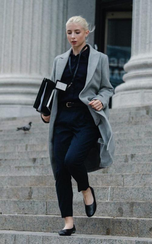 С чем носят длинное пальто. Длинное пальто: подбираем модные сочетания