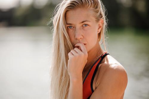 Как предотвратить появление прыщей и зуда на коже летом. Лечение прыщей* и солнце: как обезопасить кожу?