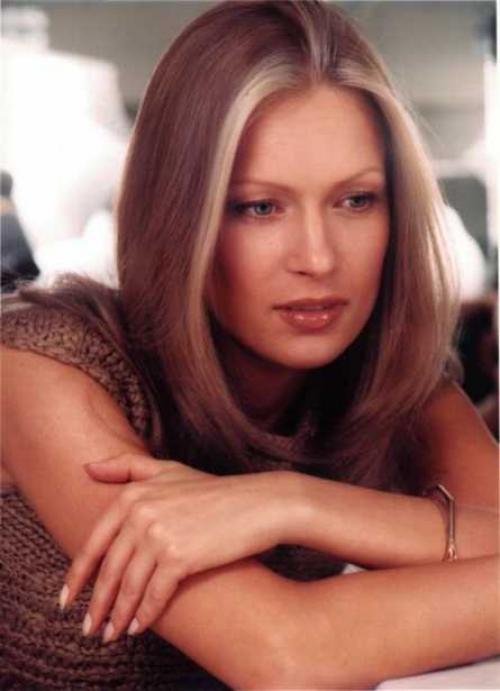 Актрисы за 45 лет российские. «Сочные блондинки»: красавицы-актрисы российского кино, которым уже за 45 01