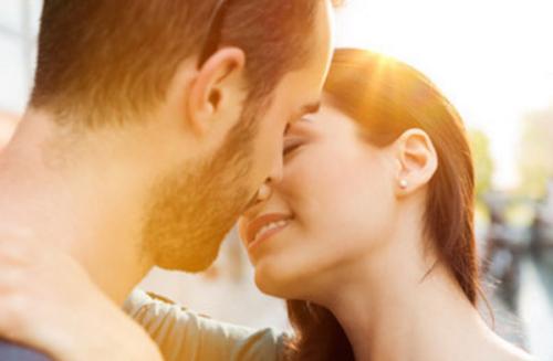 Поцелуй на первом свидании мнение мужчин. Рекомендации для девушек