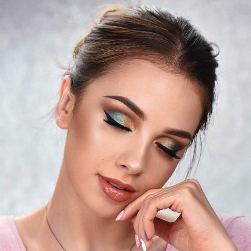 Белые тени могут визуально увеличить глаза. Основные техники макияжа для увеличения глаз 02 Белые тени могут визуально увеличить глаза. Основные техники макияжа для увеличения глаз 02