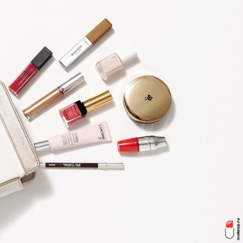 Макияж для голубых глаз брюнеток. Макияж для девушек с голубыми глазами и темными волосами