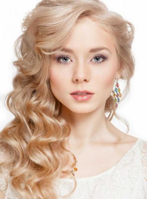 Как сделать белый макияж глаз. Светлый макияж — советы по выбору идей и видео инструкция, как правильно сделать макияж в светлых тонах (105 фото)