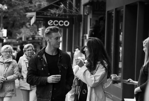 Как понравиться на первом свидании. Как понравиться парню при первой встрече 06