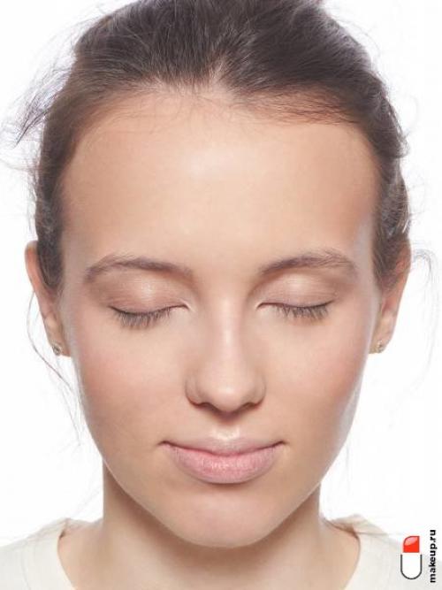 Тени и базы для век. Что такое база под тени и зачем она нужна?