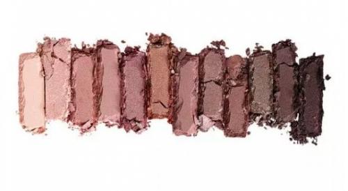 Перламутровый хайлайтер. Блестящее решение: бьюти-средства с перламутровым эффектом