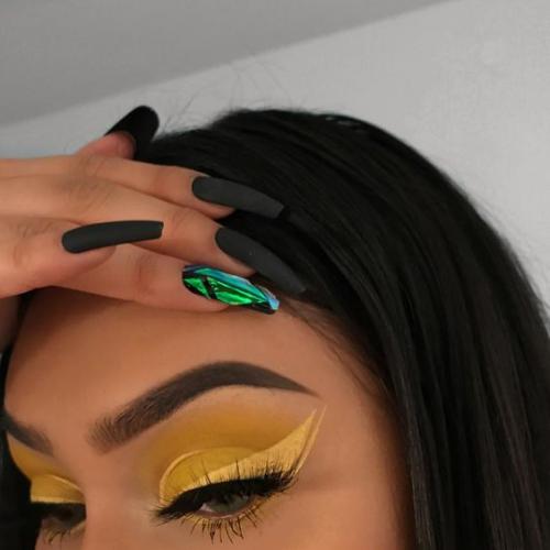 Желтый макияж. Желтые тени — 5 идей для трендового макияжа