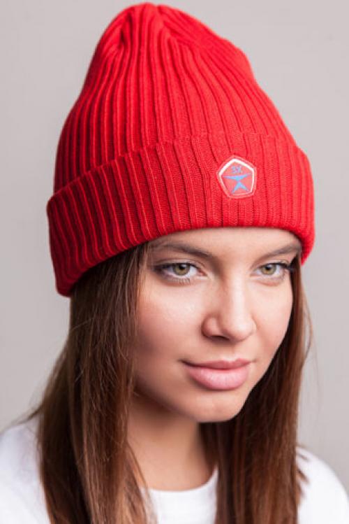 Какие материалы наиболее предпочтительны для головных уборов для женщин старше 40 лет. Популярные цвета