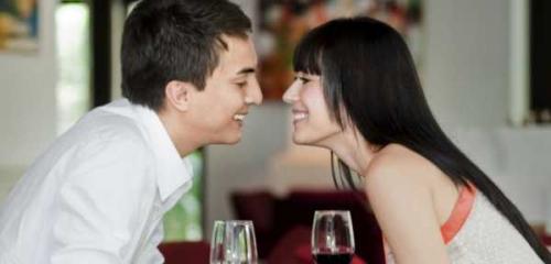 На каком свидании мужчина влюбляется. Сколько длится влюбленность у мужчин