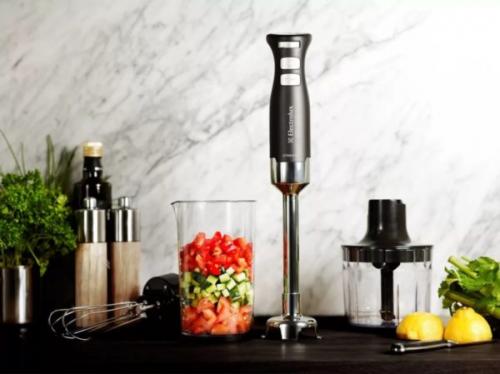 Тесто погружным блендером. Особенности функциональности прибора