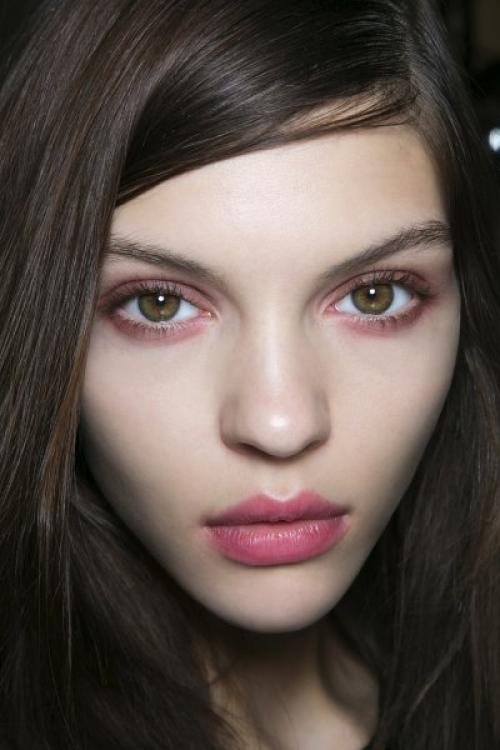 Какие продукты и инструменты лучше всего использовать для нанесения белых теней для глаз. How to: советы по нанесению теней