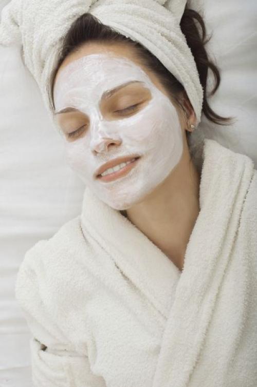 Нужно ли давать коже отдыхать от кремов. Планы на выходные: как правильно «отдыхать» от макияжа