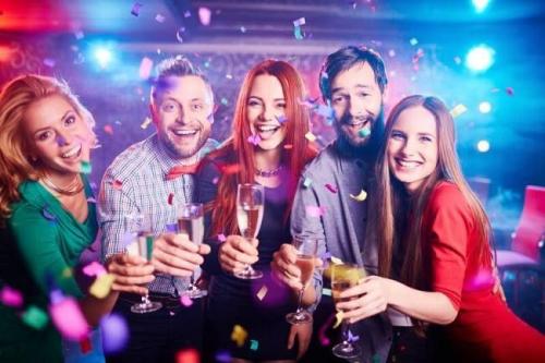 Новогодние фишки для корпоратива. Приколы для корпоратива на Новый год 2023