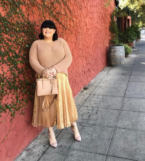 Мода для полных женщин на весну-лето 2022 года. Главные тенденции моды на лето 2022 для полных женщин