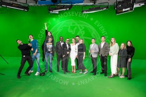 Как выбрать тематику для новогоднего корпоратива в 2023 году. Что затрагивают основные тенденции? 03