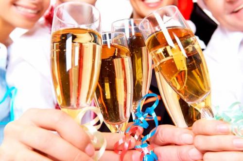 Идеи для новогоднего корпоратива 2023. Весёлые конкурсы для корпоратива на Новый год 2024 (год Дракона)