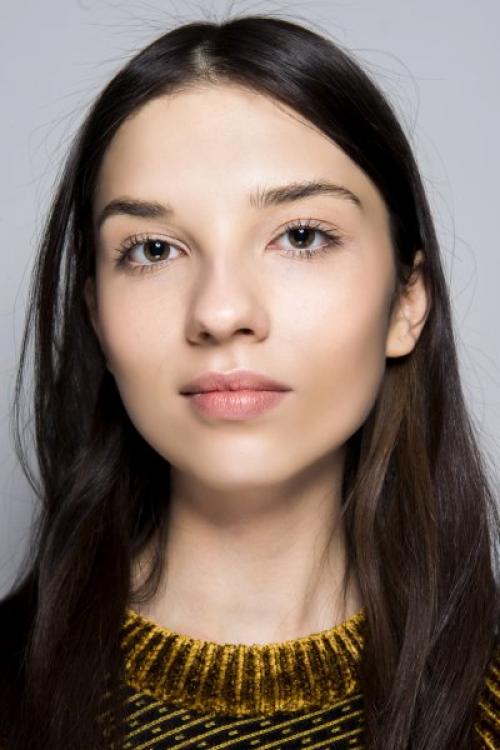 Как создать грамотный макияж для рабочего дня. Макияж деловой женщины: как создать?