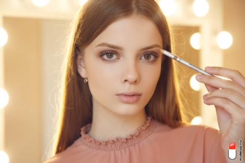 Урок макияжа для начинающих. Как правильно наносить макияж? 5 этапов