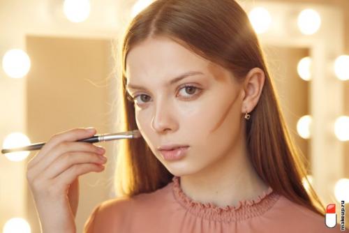 Урок макияжа для начинающих. Как правильно наносить макияж? 5 этапов
