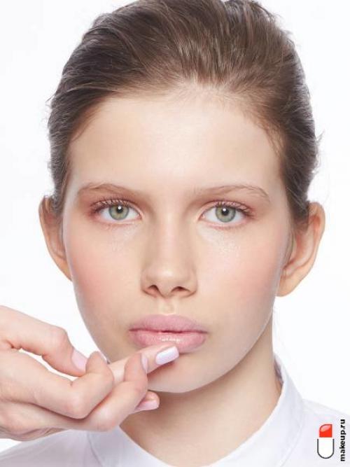 Урок макияжа для начинающих. Как правильно наносить макияж? 5 этапов