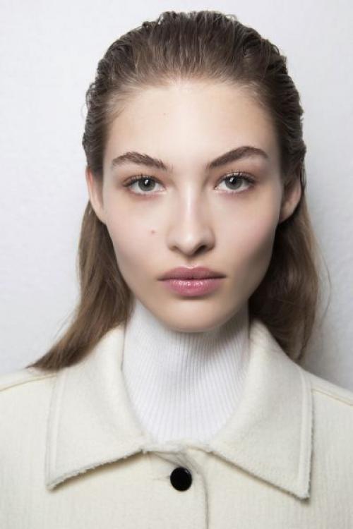 Как создать грамотный макияж для рабочего дня. Макияж деловой женщины: как создать?