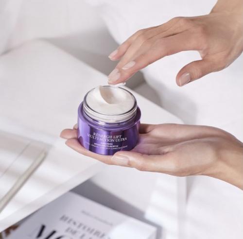 Как правильно подготовить кожу перед нанесением макияжа. Что обязательно нужно сделать перед макияжем?