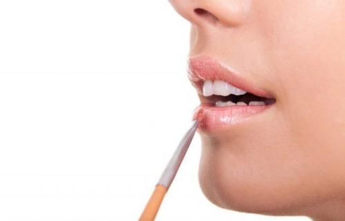 Что такое естественный дневной макияж. Естественный макияж «без макияжа» пошагово — инструкция