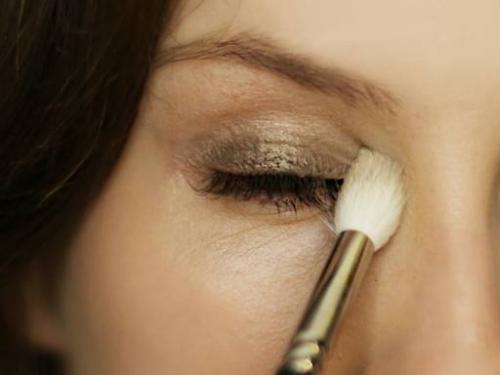 Что такое грамотный дневный макияж. Как сделать дневной макияж? Фотоинструкция