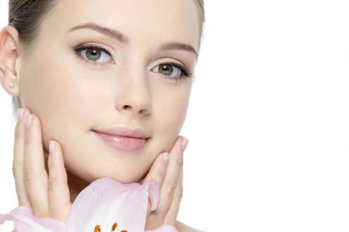 Откройте для себя секреты идеального макияжа: необходимые продукты и инструменты 06