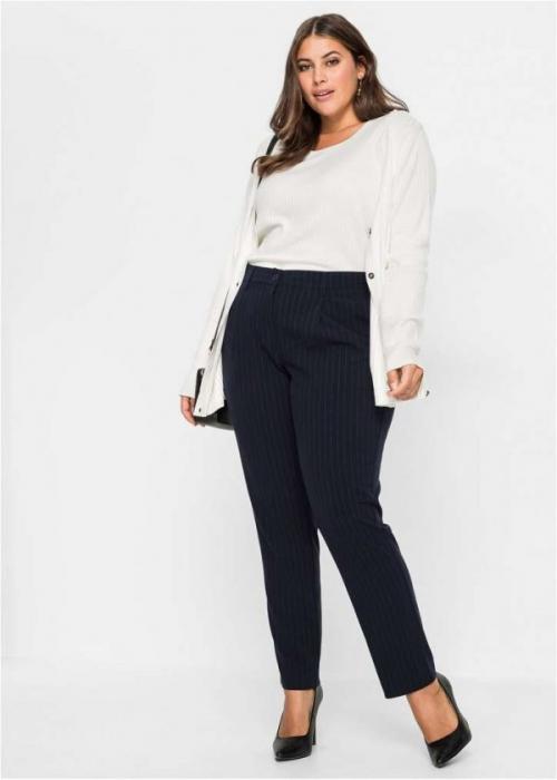 Мода для полных девушек весна-лето. Мода для полных: лето 2021 23