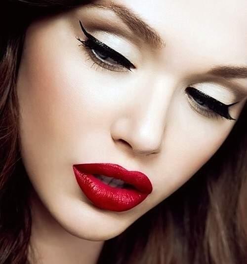 Тени белые макияж. Белые тени в макияже 01 Тени белые макияж. Белые тени в макияже 01