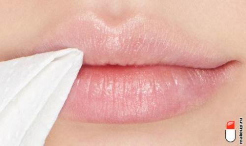 Как сделать макияж более долговечным. Как сделать макияж губ более стойким?