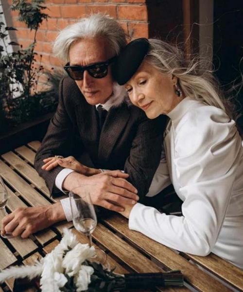 В 50 лет вышла замуж. Замужество после 50: сказка и взаимопонимание или сущий ад и заботы 11