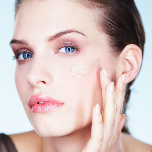 Как сделать макияж более долговечным. 10 способов продлить стойкость макияжа