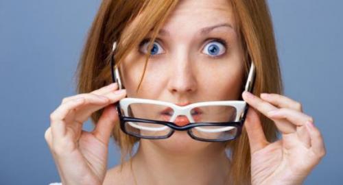 Как подобрать очки для близи. Очки для очкариков: подбираем и носим