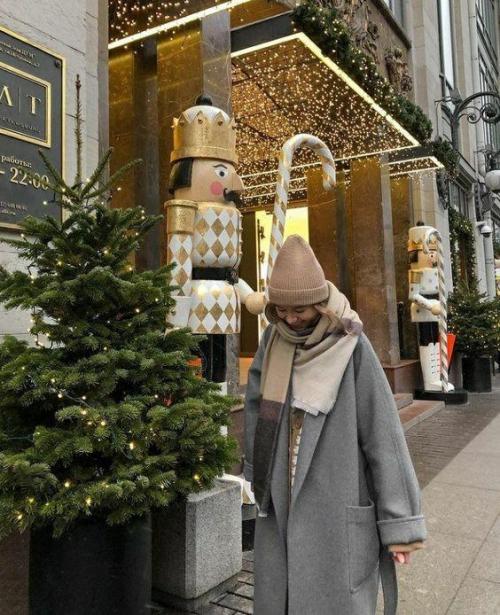 Как сочетать шапку с другими аксессуарами на голове. Как сочетать шапку и шарф: 4 модных приёма от фешн-блогеров