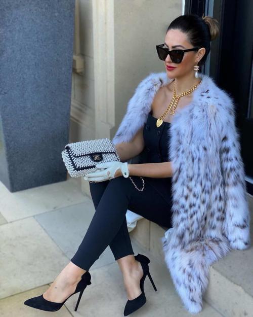 Верхняя одежда для полных осень-зима 2021-2022. Мода осень-зима 2021-2022: тенденции 01 Верхняя одежда для полных осень-зима 2021-2022. Мода осень-зима 2021-2022: тенденции 01