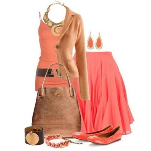 Цвет кофе с молоком в одежде. С чем хорошо сочетается коричневый цвет в одежде для женщин?