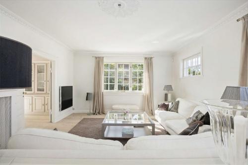 Цвет кофе с молоком – нежный оттенок для стильных женских образов 04 Цвет кофе с молоком – нежный оттенок для стильных женских образов 04