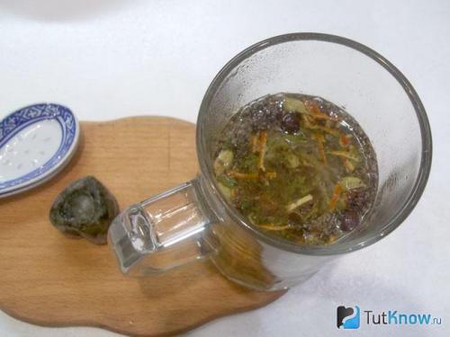 Чай с мятой и мелиссой. Мелиссы трава : инструкция по применению 05