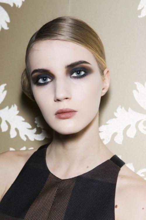 Какой тип текстуры теней лучше всего подходит для светлой кожи и темных глаз. Ваша светлость: какие тени выбирать для светлой кожи?