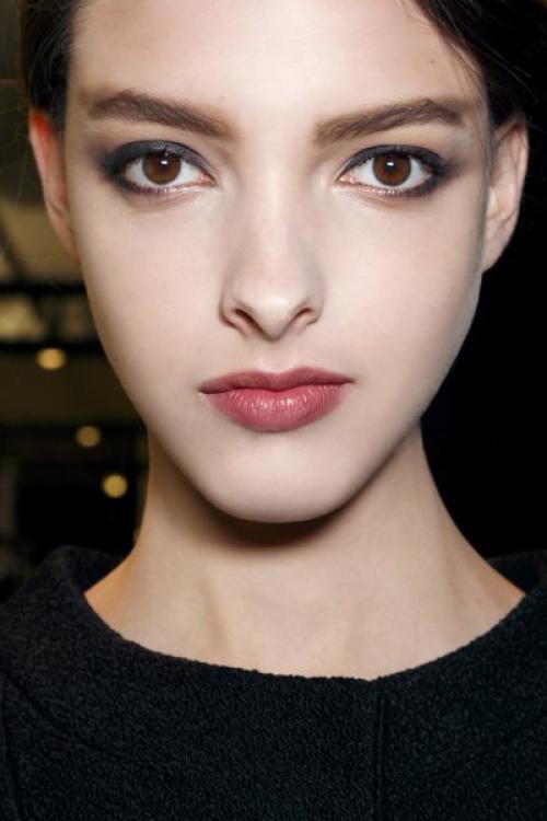 Какие советы по нанесению теней помогут сделать макияж более долговечным. How to: советы по нанесению теней