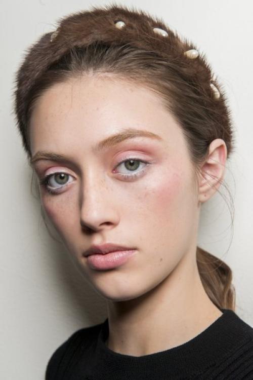 Какие советы по нанесению теней помогут сделать макияж более долговечным. How to: советы по нанесению теней