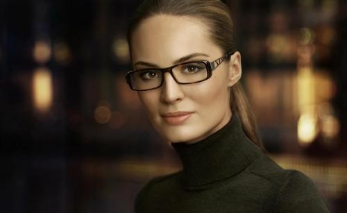 Как выбрать идеальную женскую оправу для очков: советы стилиста 09