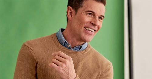 Как носить мужскую рубашку в холодное время года, и с чем ее лучше комбинировать. Как носить мужскую рубашку?