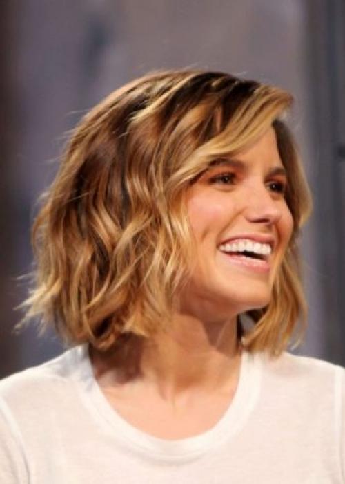 Каре с мелированием на русые. Подбор оттенков мелирования на каре 16