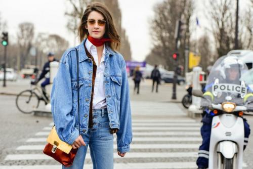 Женские джинсовые куртки. Джинсовые куртки женские — популярные дизайнерские легкие и утепленные варианты (50 фото-идей)