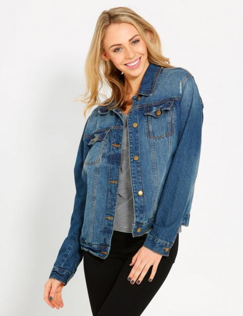 Женские джинсовые куртки. Джинсовые куртки женские — популярные дизайнерские легкие и утепленные варианты (50 фото-идей)